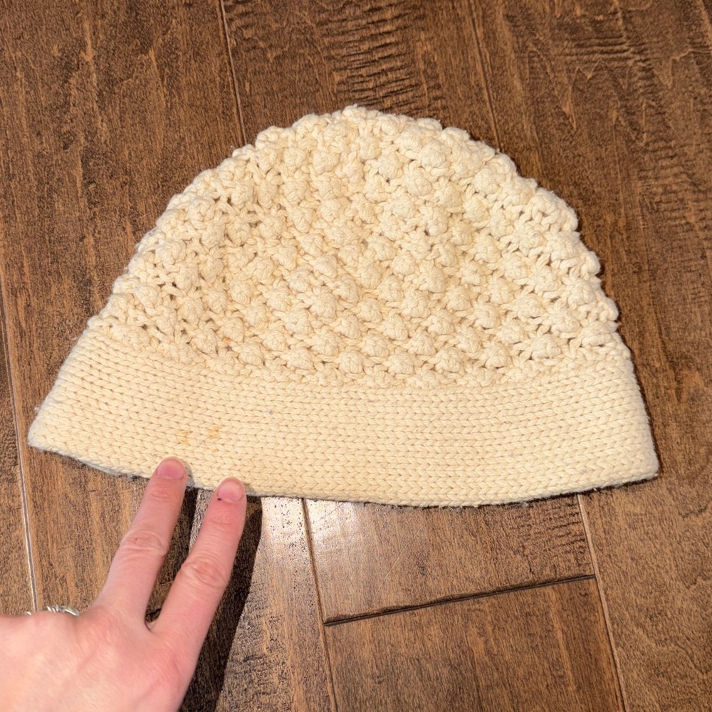 Abercrombie & Fitch Cream Knit Scarf - Picture 4 of 5